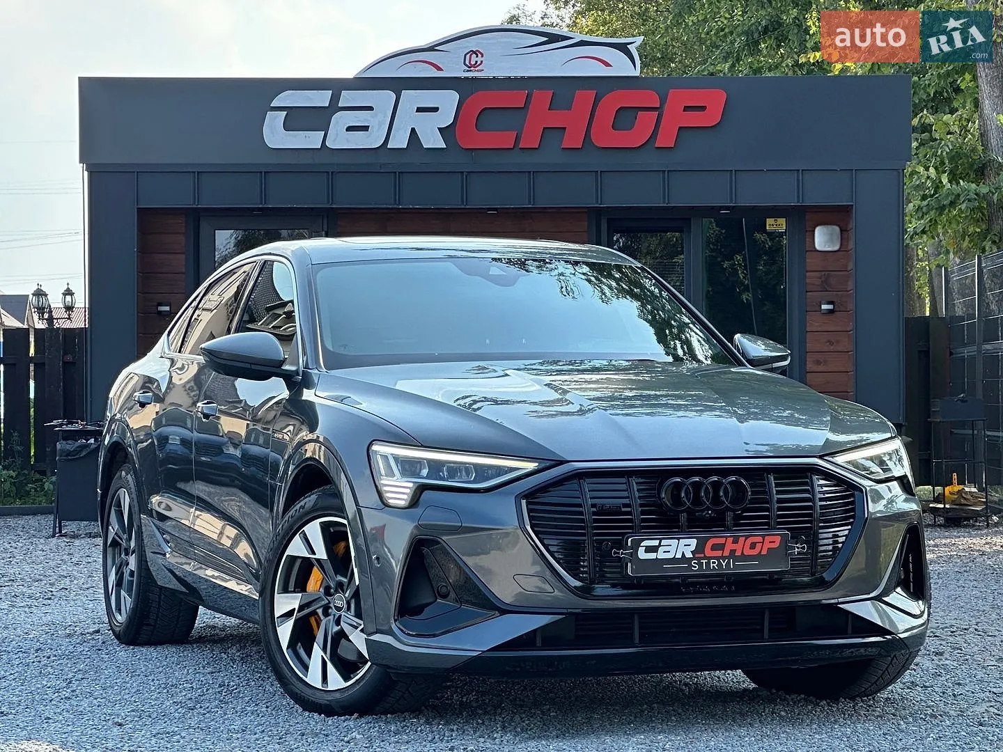 2020 Audi e-tron Sportback - фото 1