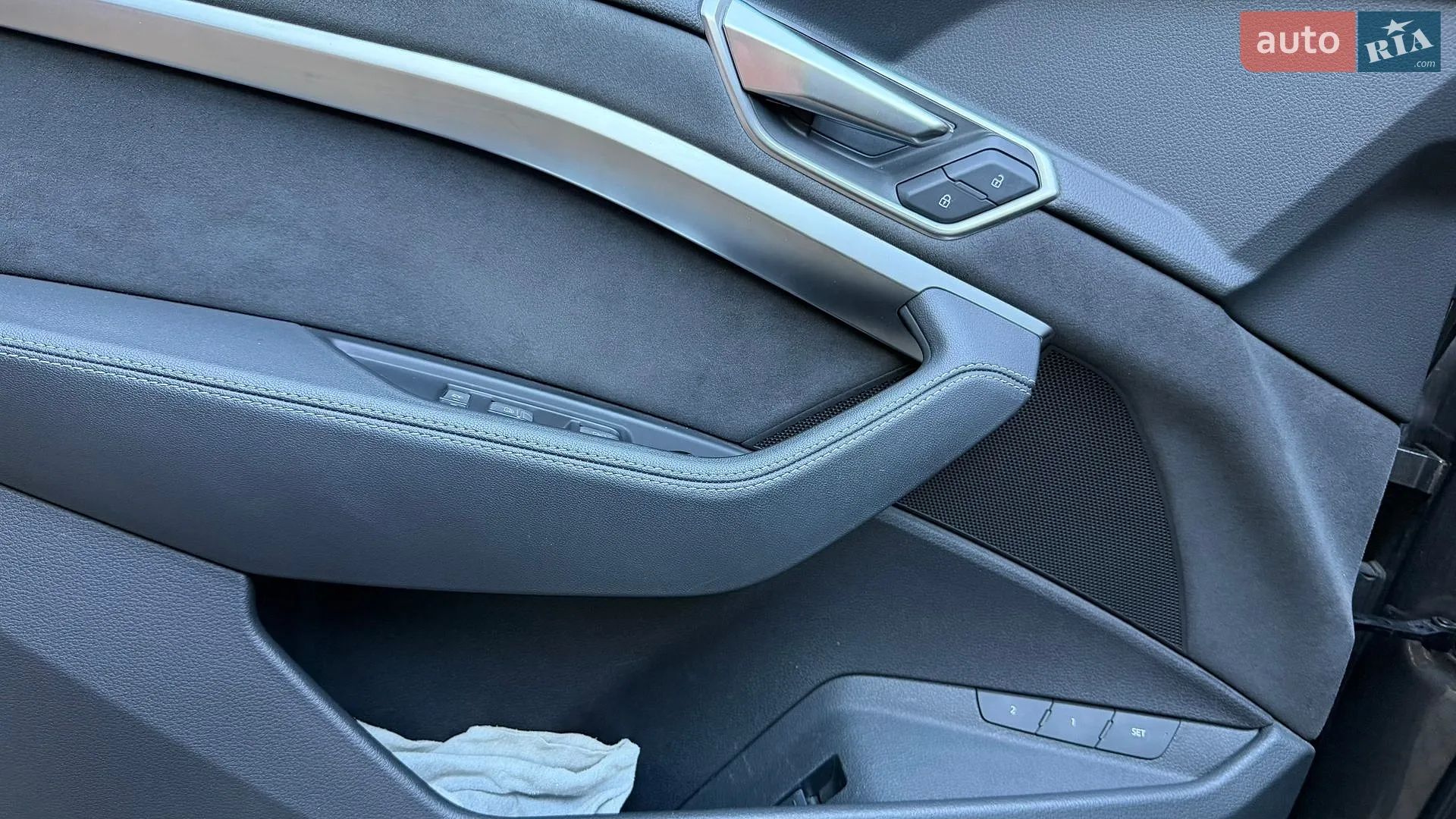 2022 Audi e-tron Sportback - мініатюра 35