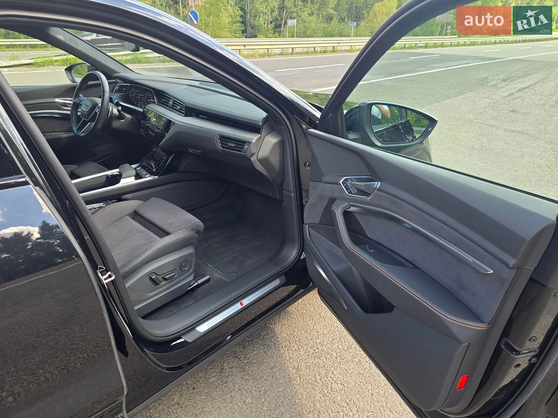 2022 Audi e-tron Sportback - мініатюра 74