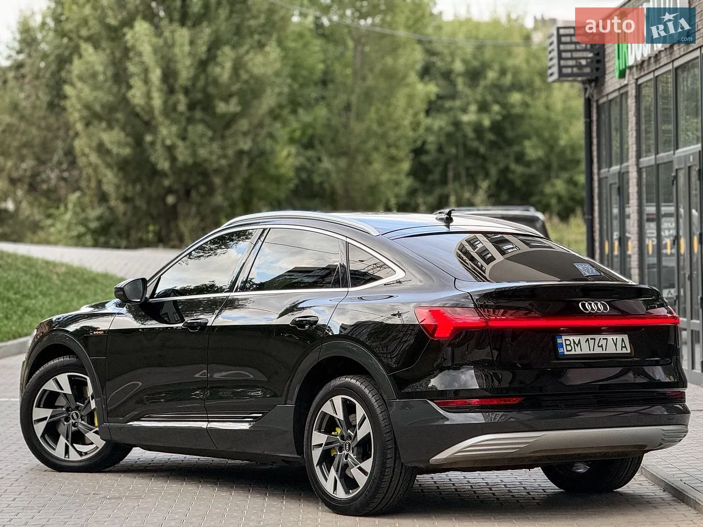 2021 Audi e-tron Sportback - мініатюра 8