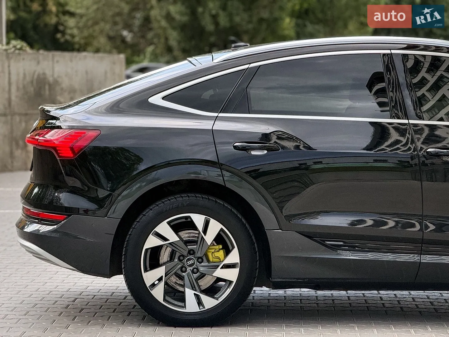 2021 Audi e-tron Sportback - мініатюра 20