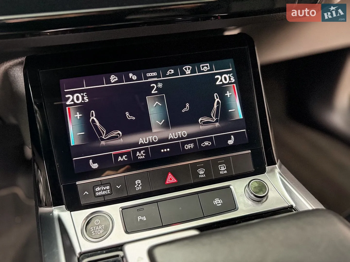 2021 Audi e-tron Sportback - мініатюра 33