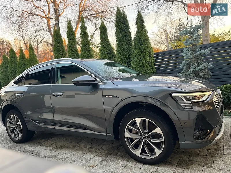 Audi e-tron Sportback 2021