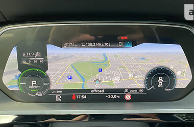Внедорожник / Кроссовер Audi e-tron 2019 в 