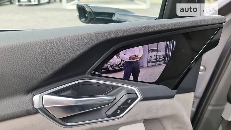 Позашляховик / Кросовер Audi e-tron 2019 в Луцьку