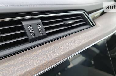 Внедорожник / Кроссовер Audi e-tron 2019 в 