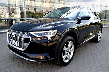 Позашляховик / Кросовер Audi e-tron 2019 в Хмельницькому