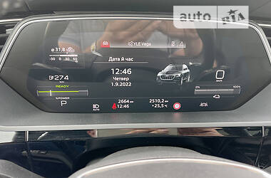 Позашляховик / Кросовер Audi e-tron 2020 в Мукачевому