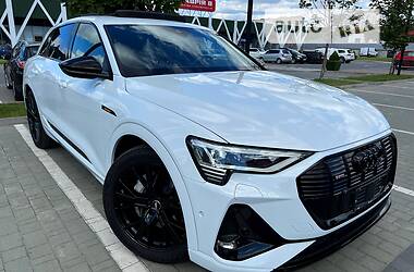 Позашляховик / Кросовер Audi e-tron 2020 в Хмельницькому