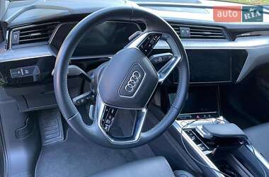 Внедорожник / Кроссовер Audi e-tron 2019 в Киеве