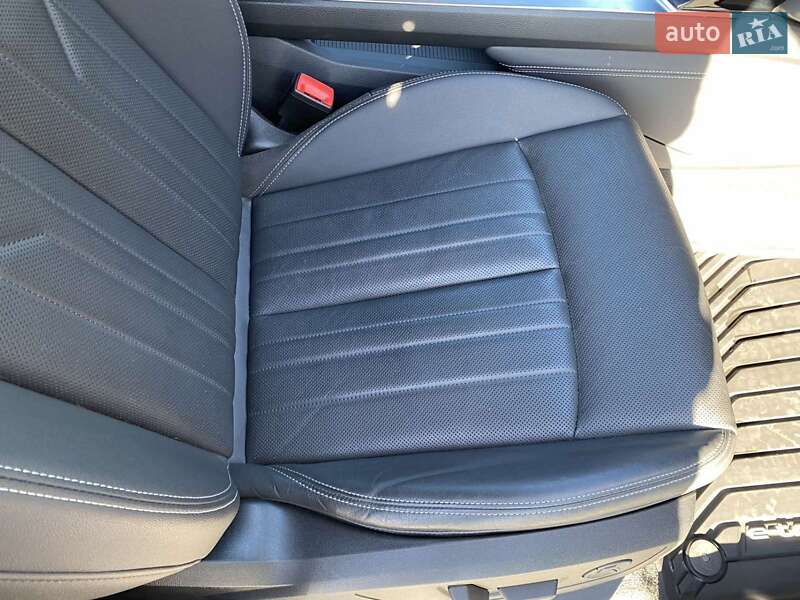 Позашляховик / Кросовер Audi e-tron 2019 в Львові