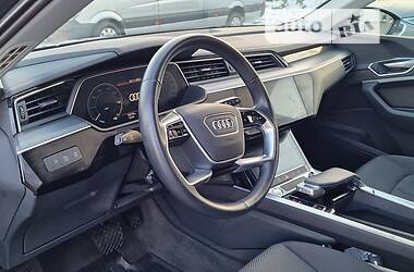 Внедорожник / Кроссовер Audi e-tron 2020 в Тернополе