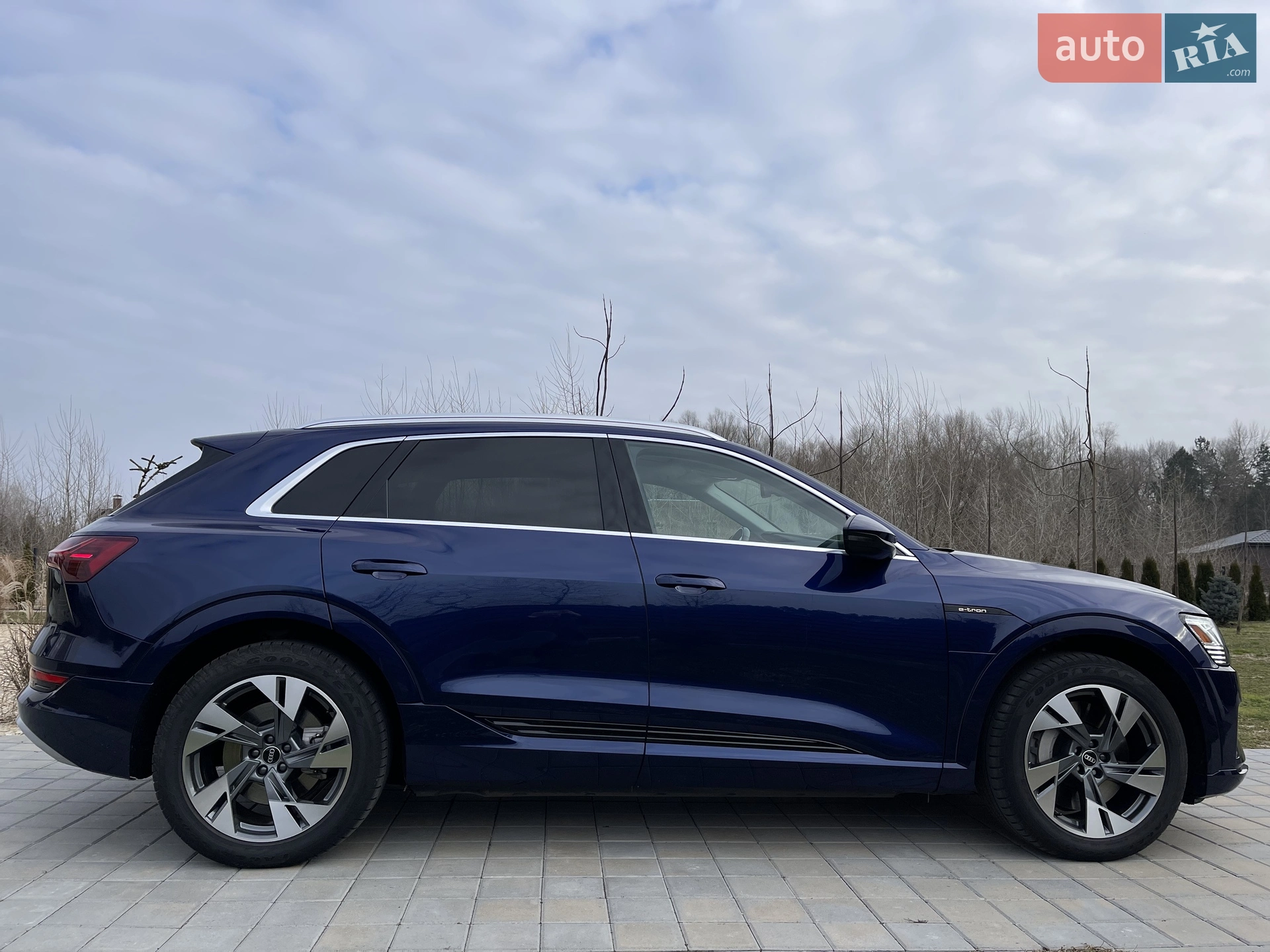 2020 Audi e-tron - мініатюра 11