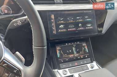 Внедорожник / Кроссовер Audi e-tron 2021 в Львове