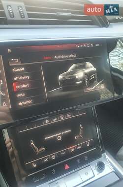 Внедорожник / Кроссовер Audi e-tron 2019 в 