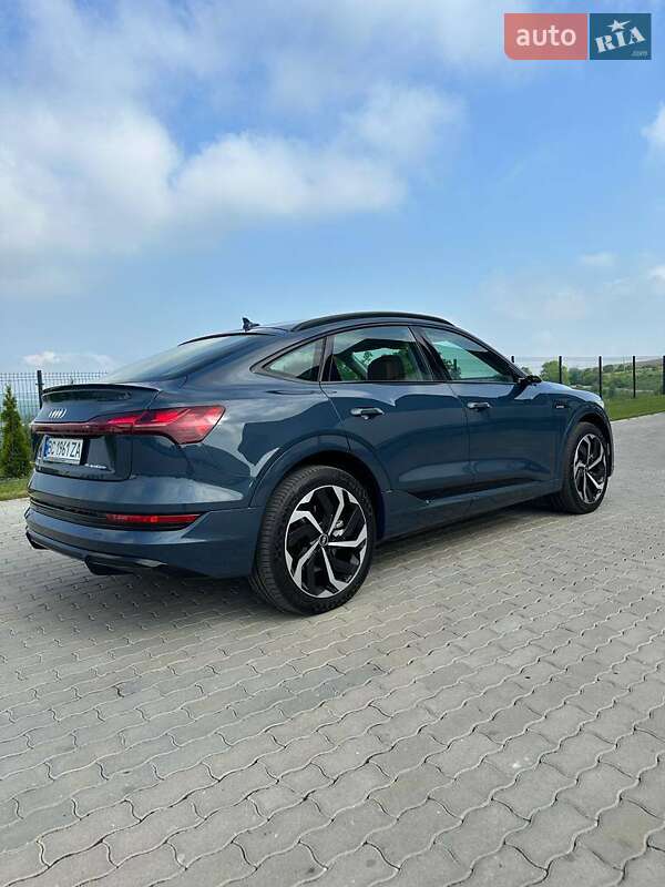 Внедорожник / Кроссовер Audi e-tron 2021 в Львове