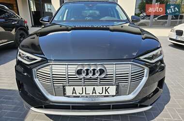 Позашляховик / Кросовер Audi e-tron 2020 в 