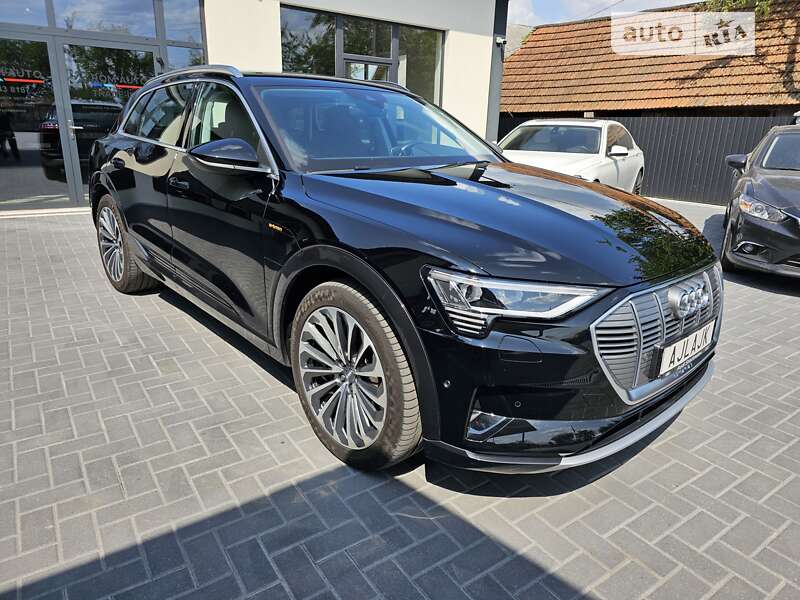 Позашляховик / Кросовер Audi e-tron 2020 в Коломиї