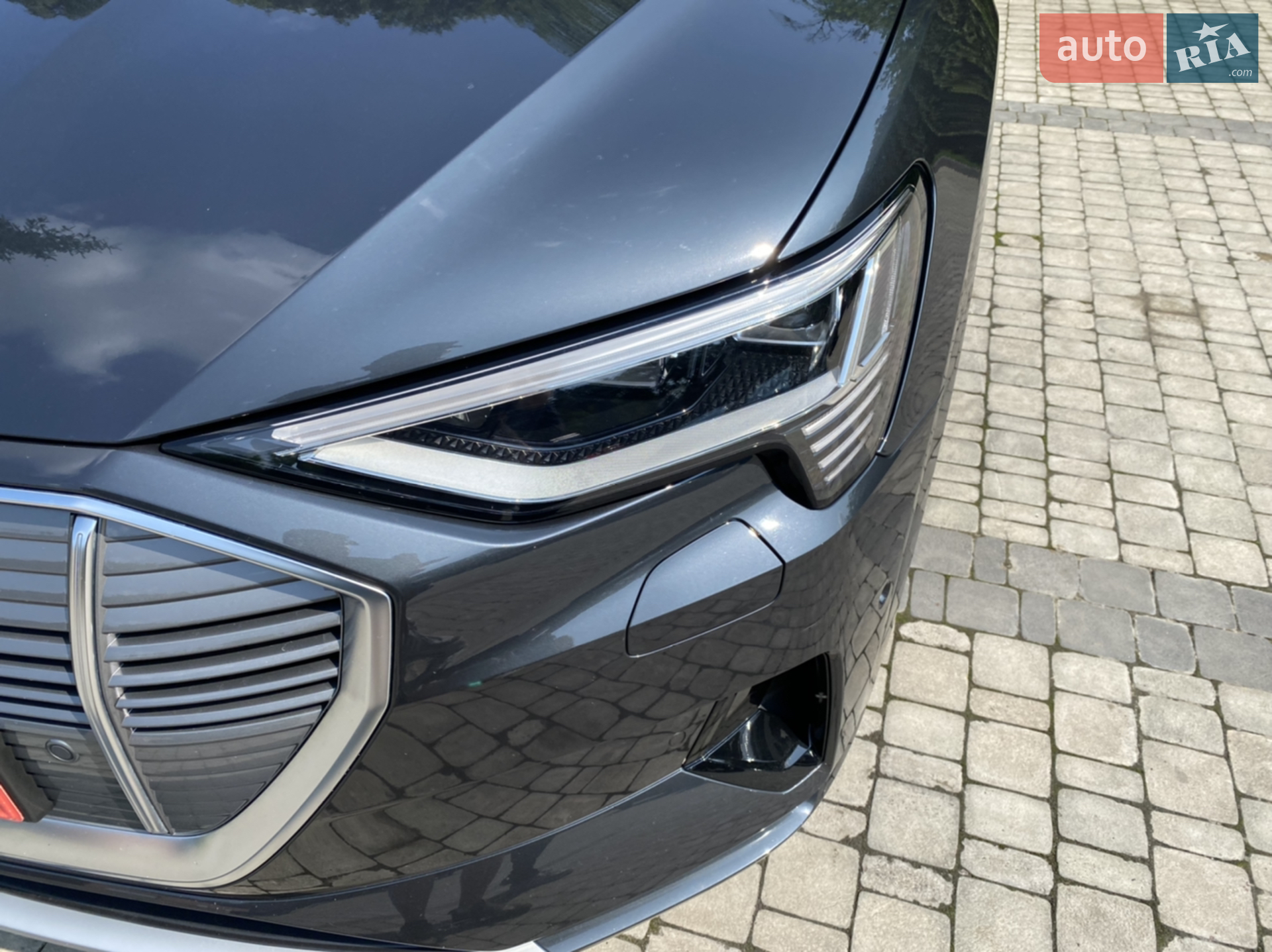 2019 Audi e-tron - мініатюра 14