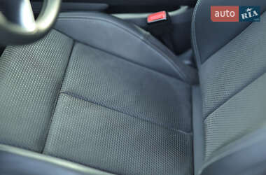 Внедорожник / Кроссовер Audi e-tron 2020 в 