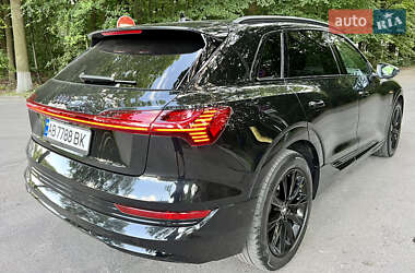 Позашляховик / Кросовер Audi e-tron 2020 в Вінниці