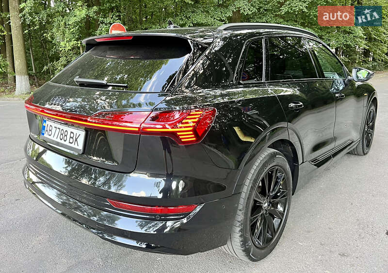 Внедорожник / Кроссовер Audi e-tron 2020 в Виннице