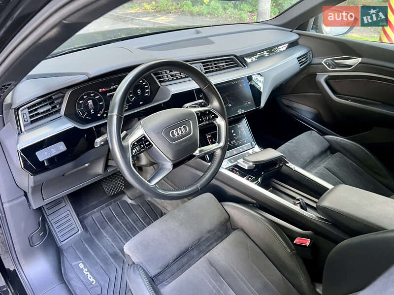 Внедорожник / Кроссовер Audi e-tron 2020 в Виннице