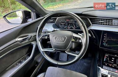 Позашляховик / Кросовер Audi e-tron 2020 в Вінниці