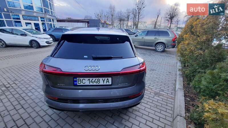 Позашляховик / Кросовер Audi e-tron 2020 в Моршині