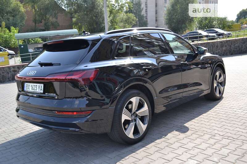 Внедорожник / Кроссовер Audi e-tron 2019 в Хмельницком