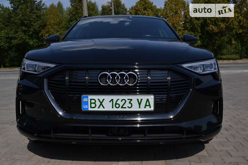 Внедорожник / Кроссовер Audi e-tron 2019 в Хмельницком