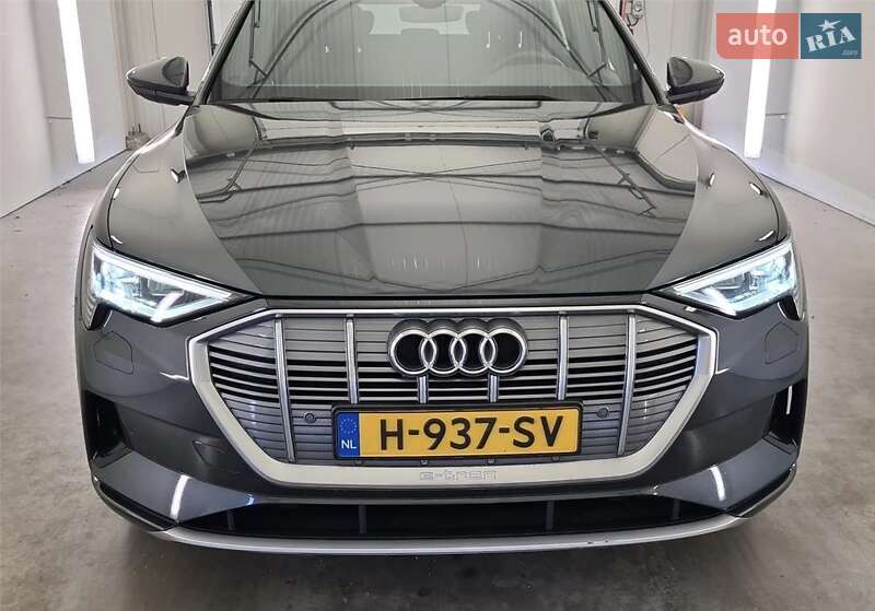 Внедорожник / Кроссовер Audi e-tron 2020 в Львове