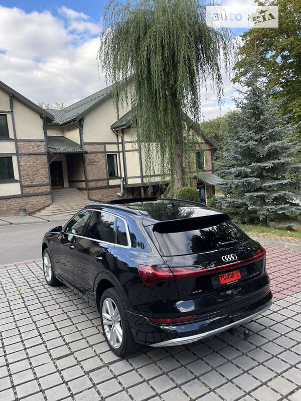 Внедорожник / Кроссовер Audi e-tron 2019 в Тернополе фото 6 Внедорожник / Кроссовер Audi e-tron 2019 в Тернополе