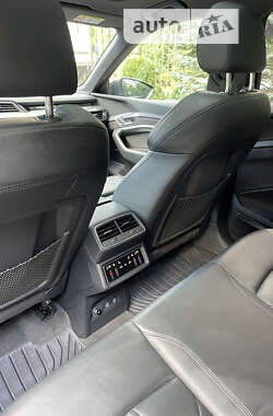 Позашляховик / Кросовер Audi e-tron 2019 в Тернополі