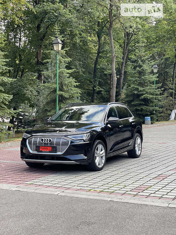 Внедорожник / Кроссовер Audi e-tron 2019 в Тернополе фото 68 Внедорожник / Кроссовер Audi e-tron 2019 в Тернополе