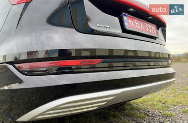 Внедорожник / Кроссовер Audi e-tron 2019 в 