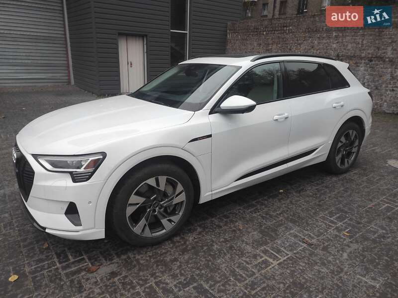 Внедорожник / Кроссовер Audi e-tron 2022 в Каменском фото 7 Внедорожник / Кроссовер Audi e-tron 2022 в Каменском