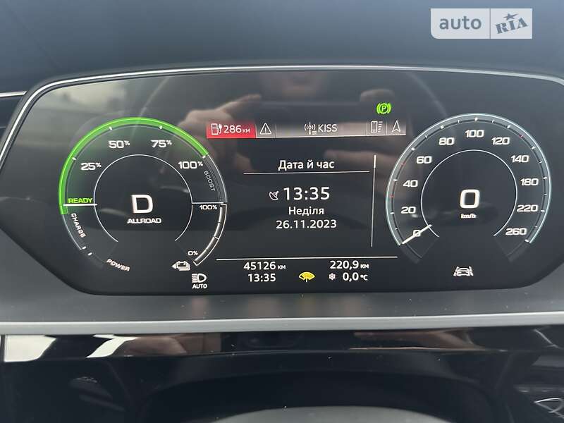 Внедорожник / Кроссовер Audi e-tron 2019 в Львове фото 18 Внедорожник / Кроссовер Audi e-tron 2019 в Львове