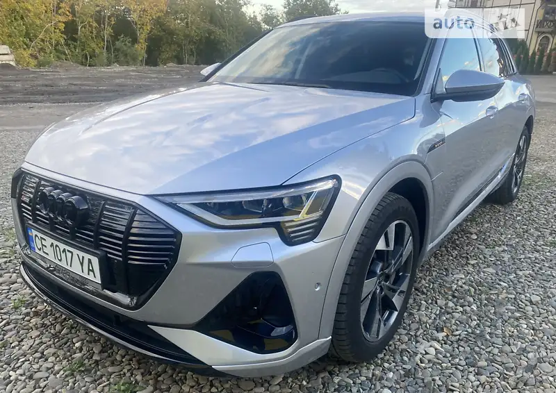 Audi e-tron 2022