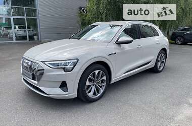 Внедорожник / Кроссовер Audi e-tron 2021 в Киеве