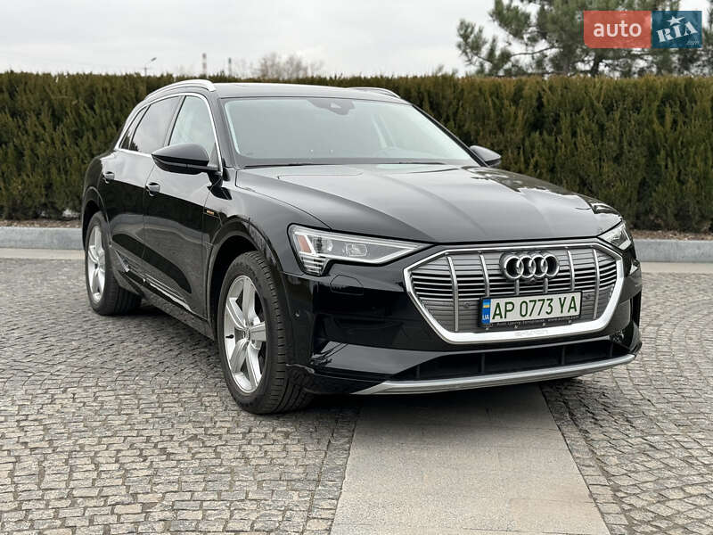 Внедорожник / Кроссовер Audi e-tron 2019 в Запорожье