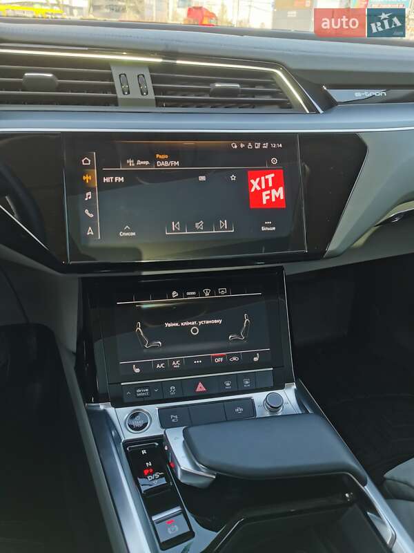Внедорожник / Кроссовер Audi e-tron 2020 в Киеве
