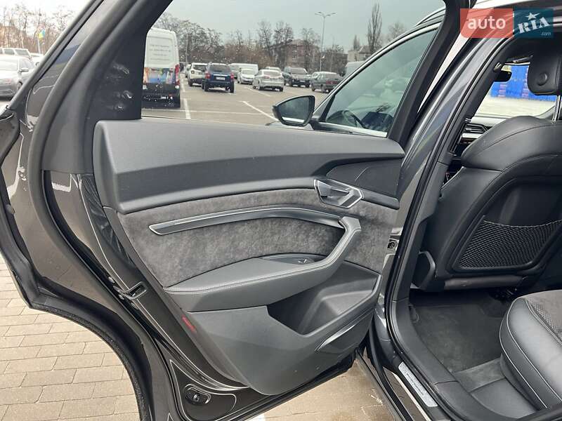 Внедорожник / Кроссовер Audi e-tron 2019 в Броварах