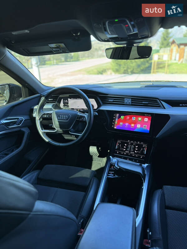 Внедорожник / Кроссовер Audi e-tron 2019 в Львове