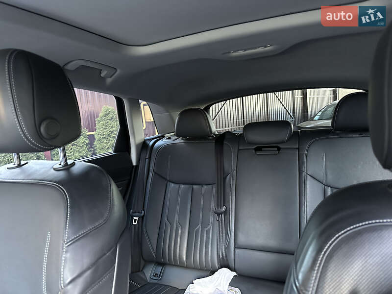 Внедорожник / Кроссовер Audi e-tron 2019 в Львове