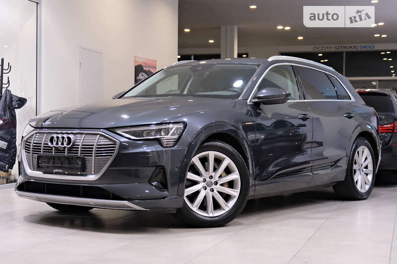 Позашляховик / Кросовер Audi e-tron 2019 в Львові