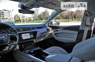 Позашляховик / Кросовер Audi e-tron 2020 в Харкові