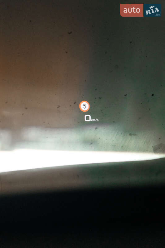 Внедорожник / Кроссовер Audi e-tron 2019 в Киеве фото 37 Внедорожник / Кроссовер Audi e-tron 2019 в Киеве