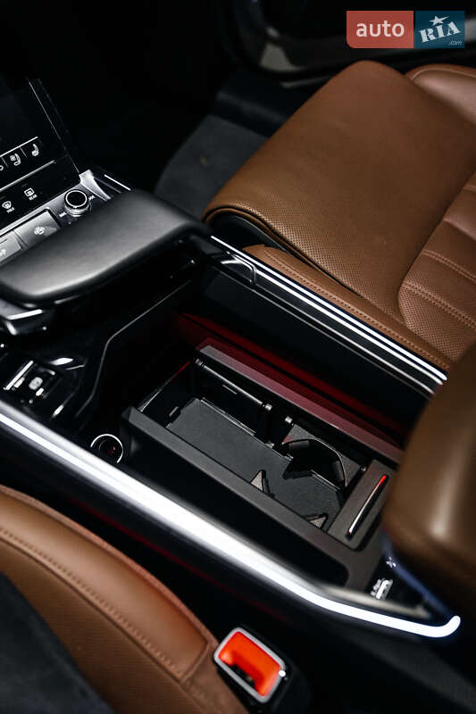 Внедорожник / Кроссовер Audi e-tron 2019 в Киеве фото 44 Внедорожник / Кроссовер Audi e-tron 2019 в Киеве