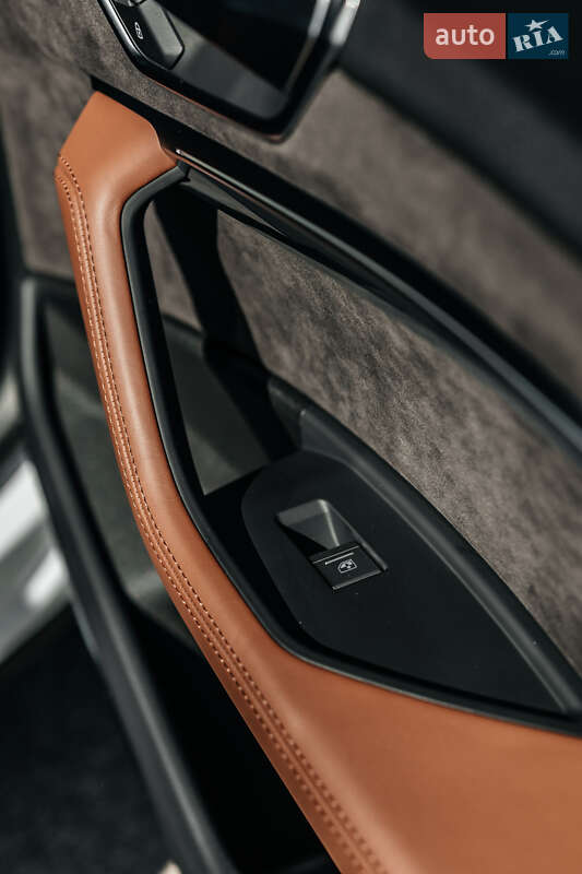 Внедорожник / Кроссовер Audi e-tron 2019 в Киеве фото 81 Внедорожник / Кроссовер Audi e-tron 2019 в Киеве